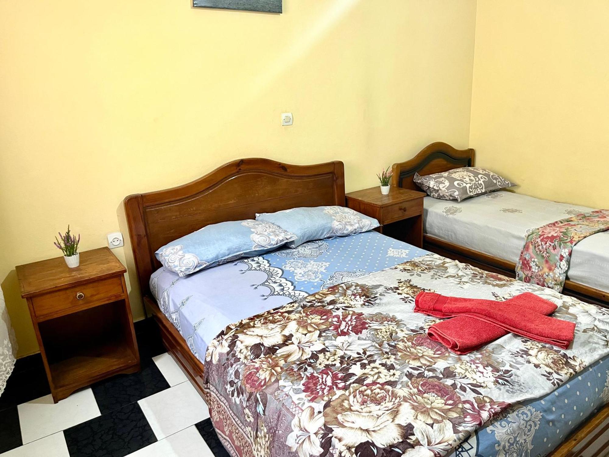 Soleado Apartamento Al Lado De La Preciosa Medina , A 3 Minutos De La Playa Andando I Асила Екстериор снимка